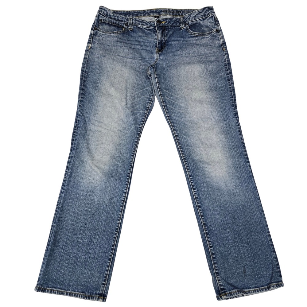 Gap Premium Curvy Straight Jeans Womens 14/32R Medium Wash Denim Blue